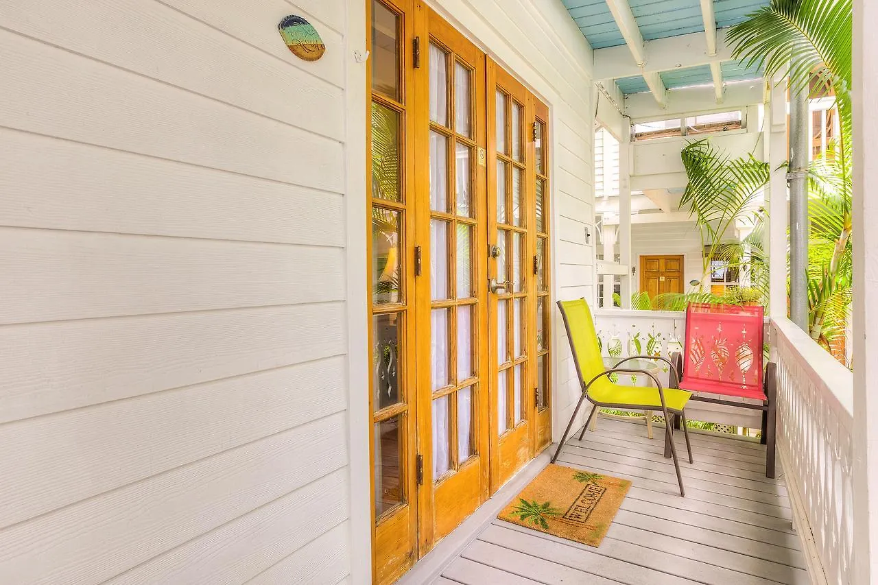 Key West Harbor Inn - Adults Only
